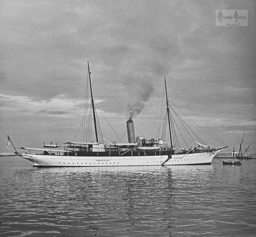 Malaga: Yacht ingles "Catania". 1909. (positivo en vidrio)