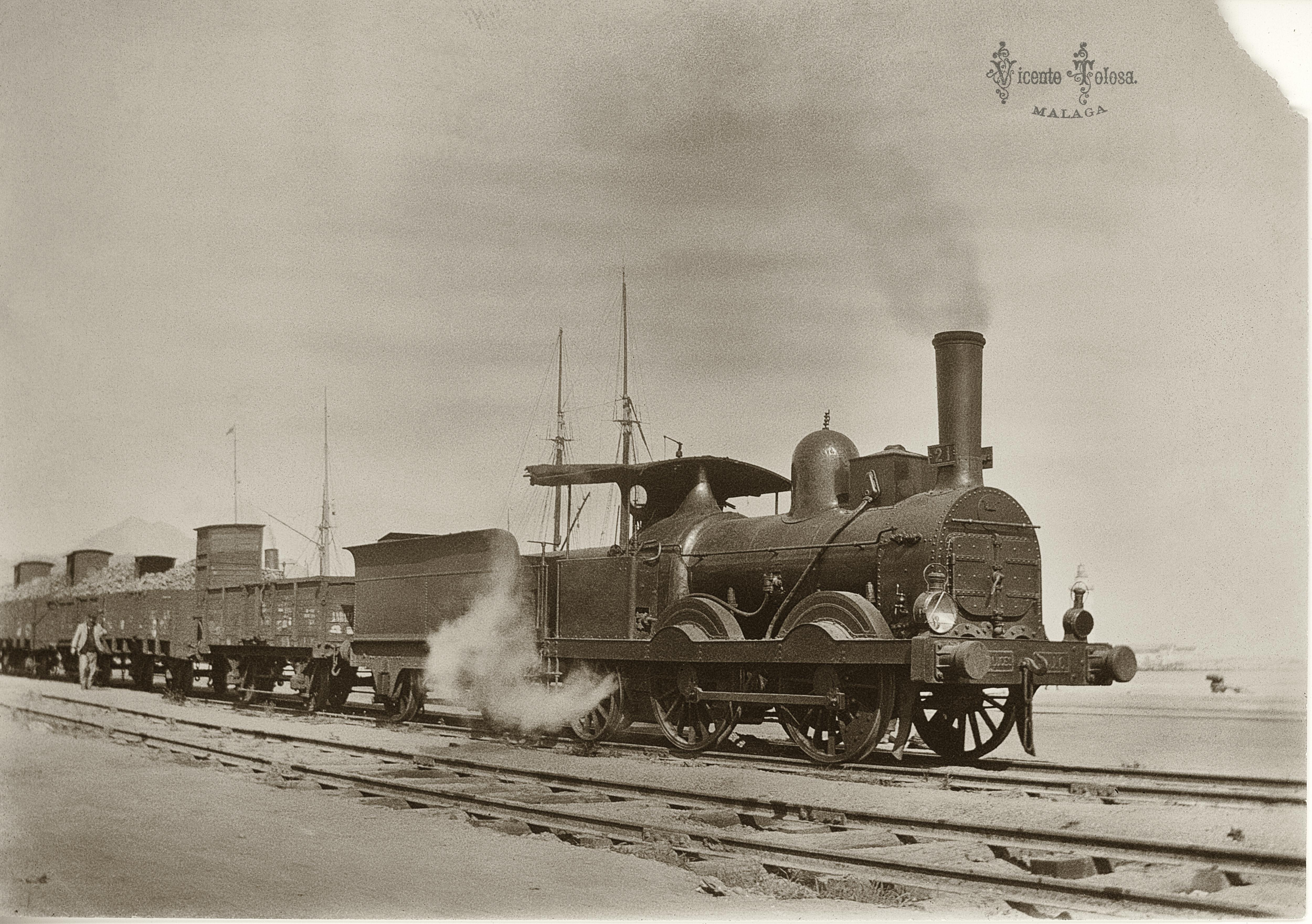 Malaga: Tren con mineral para la fundicion La Constancia. 1905. (copia en papel)