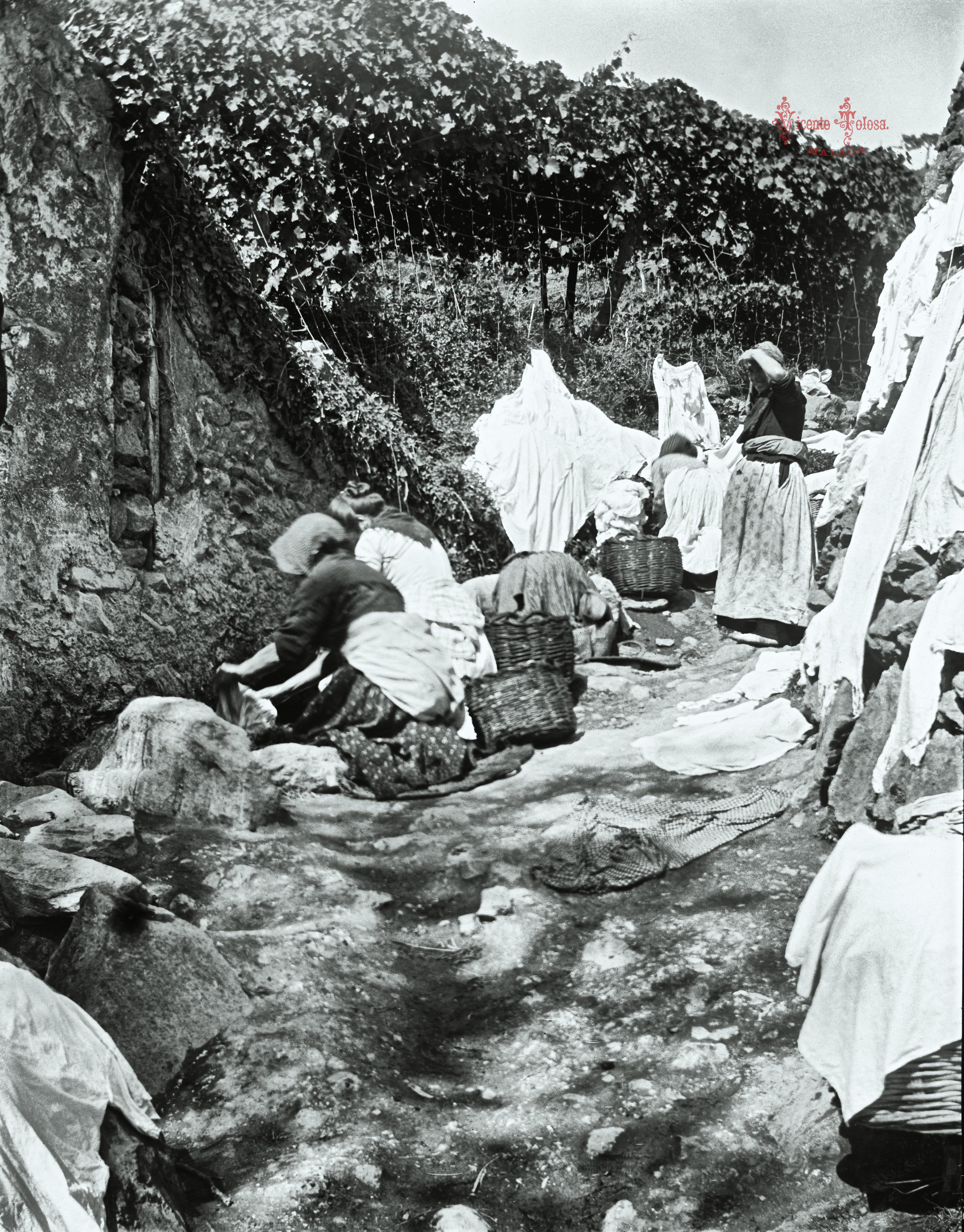 Lnajarón. Lavanderas. 1905.  (negativo en vidrio)