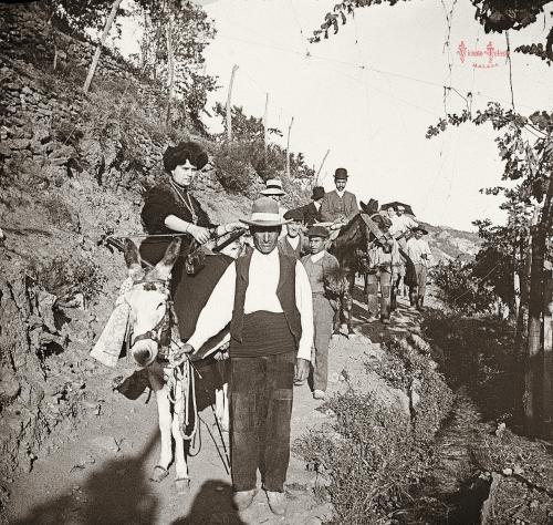 Lanjaron: Cabalgata en burros. 1908