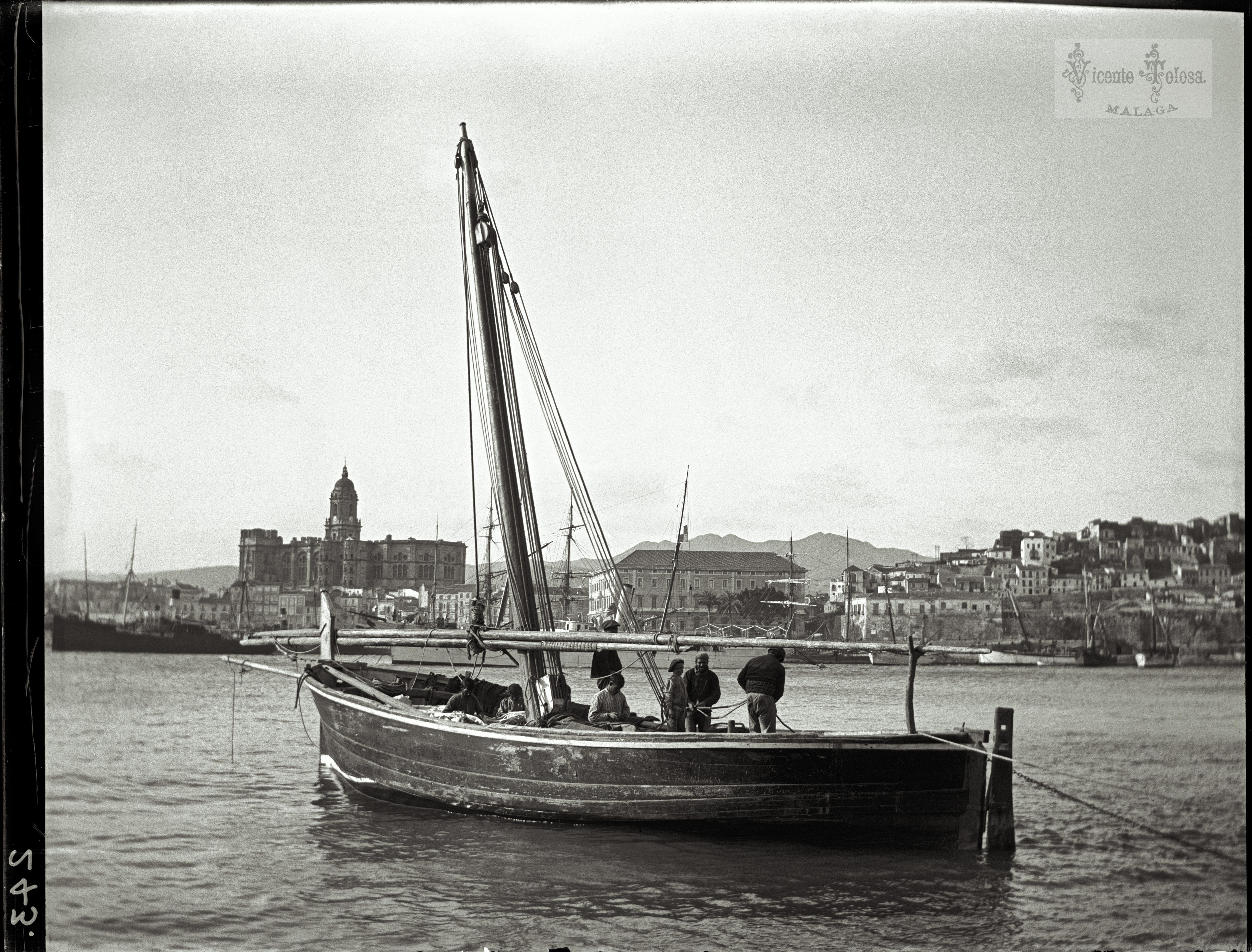 Malaga: Barca de pareja. 1903. (negativo en vidrio)