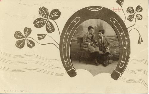 Postal hecha usando un retrato de sus sobrinos. (antes de 1900)